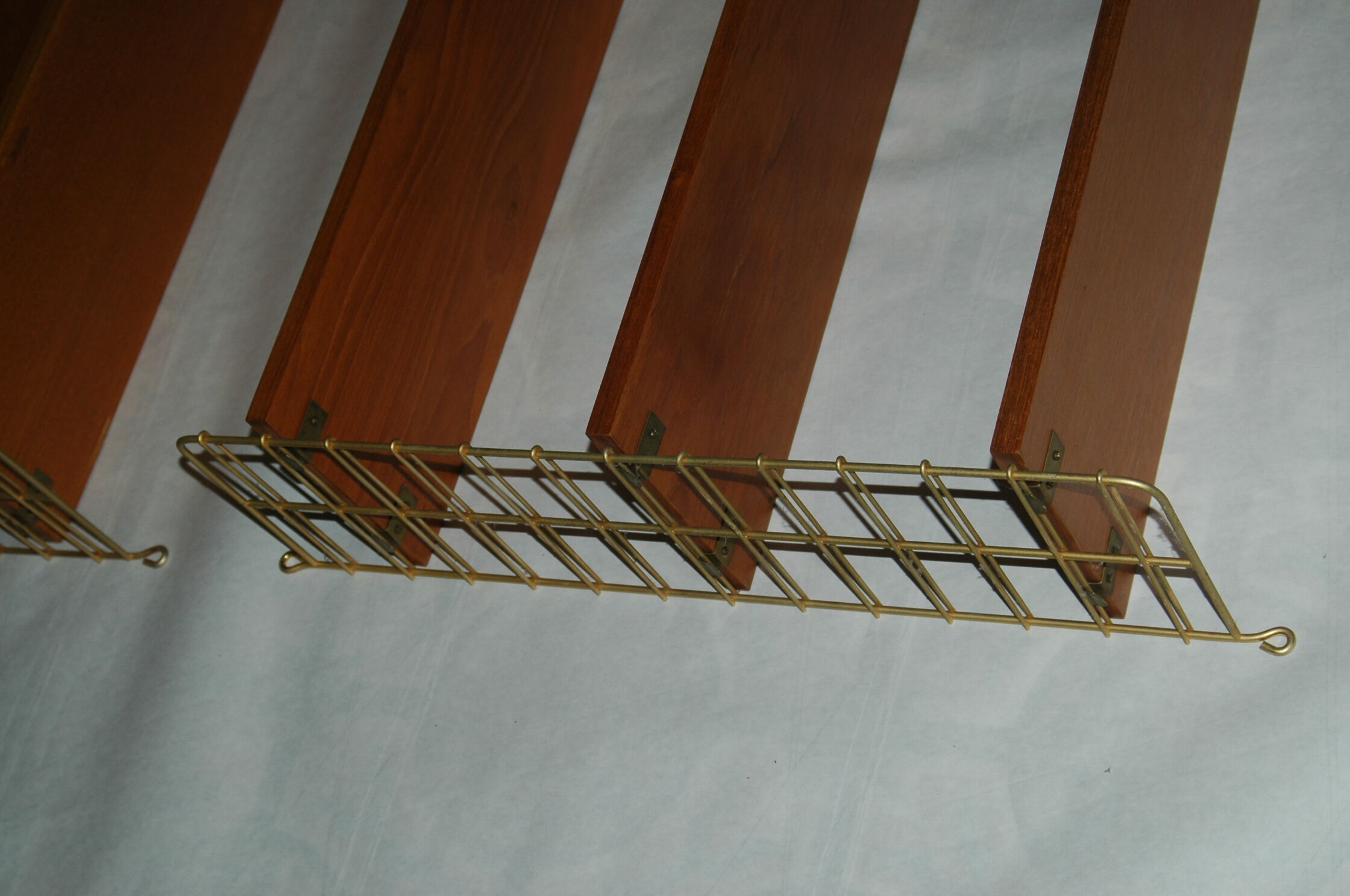 Pair of wooden metal shelves design 60