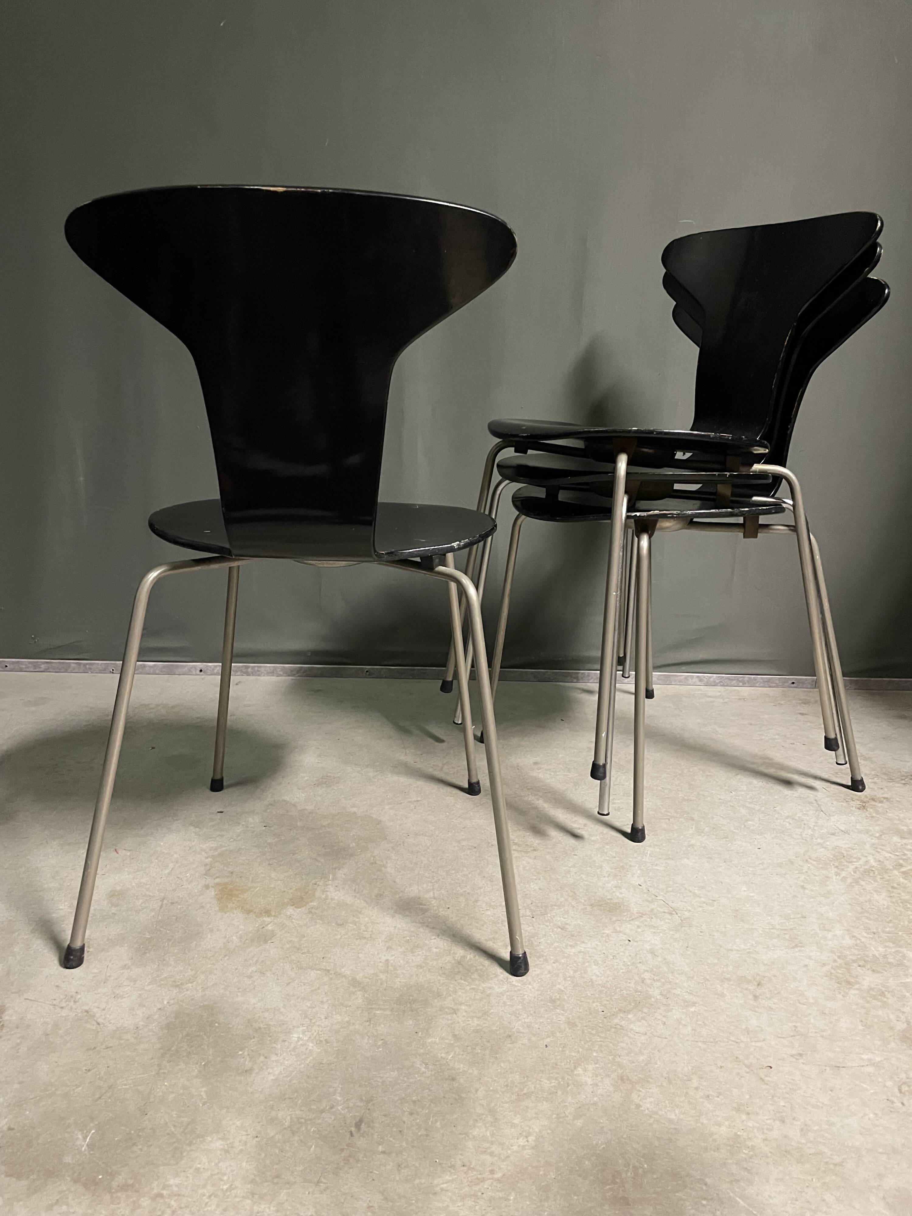 Set of 4 Mosquito chairs by Arne Jacobsen 1960 for Fritz Hansen.
