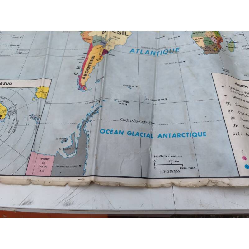 Laminated world map by P. Serryn 1972