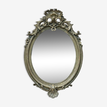 Oval mirror of the nineteenth in the Louis XV style