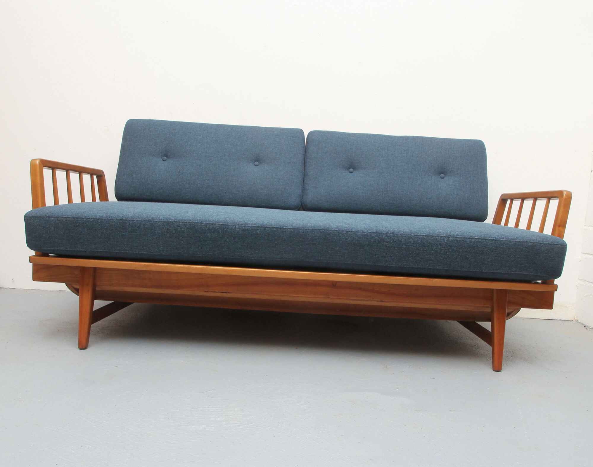 1950s daybed in cherrywood, fresh fabric, WK Furnitures