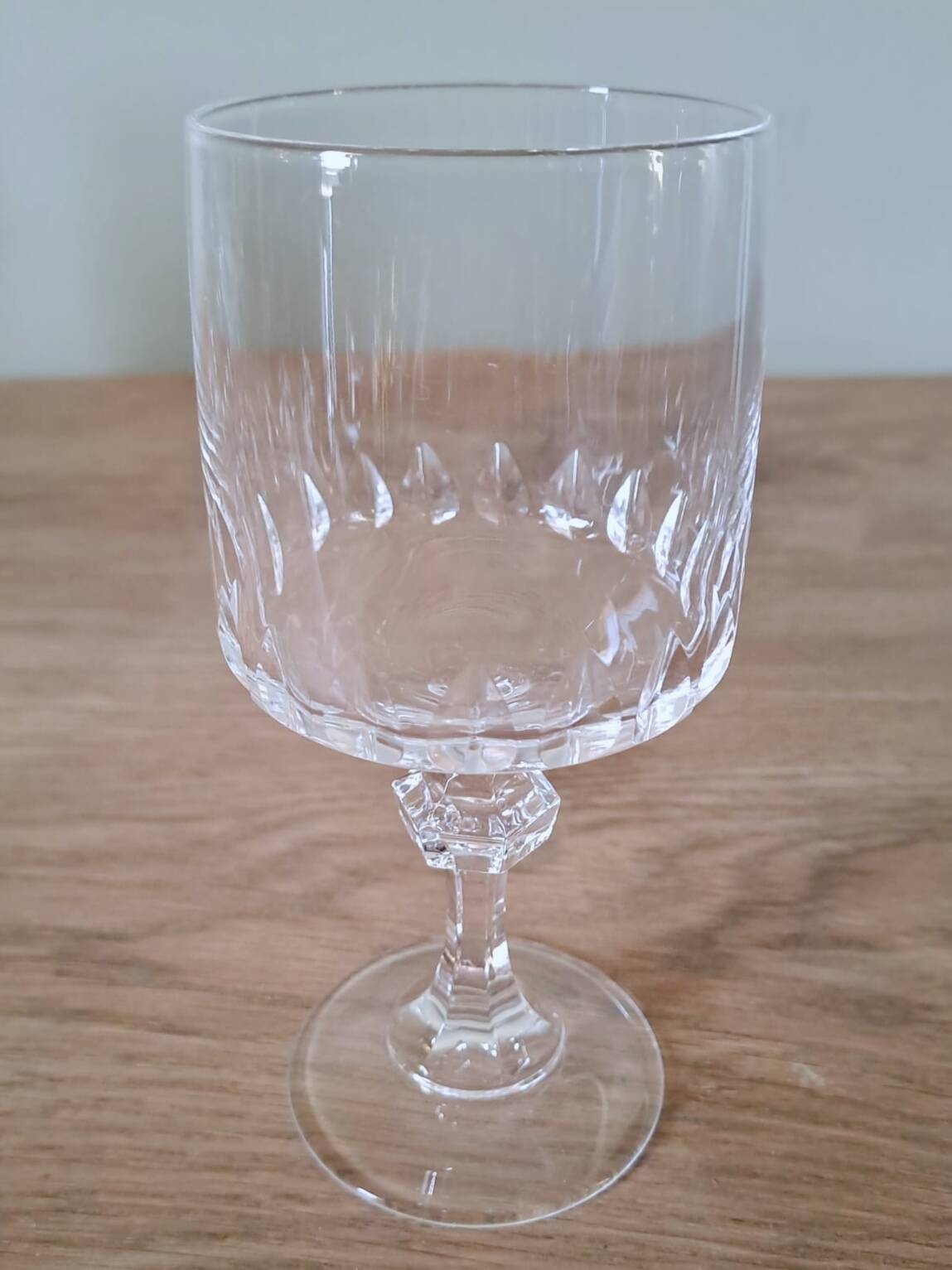 6 verres à pied en cristal