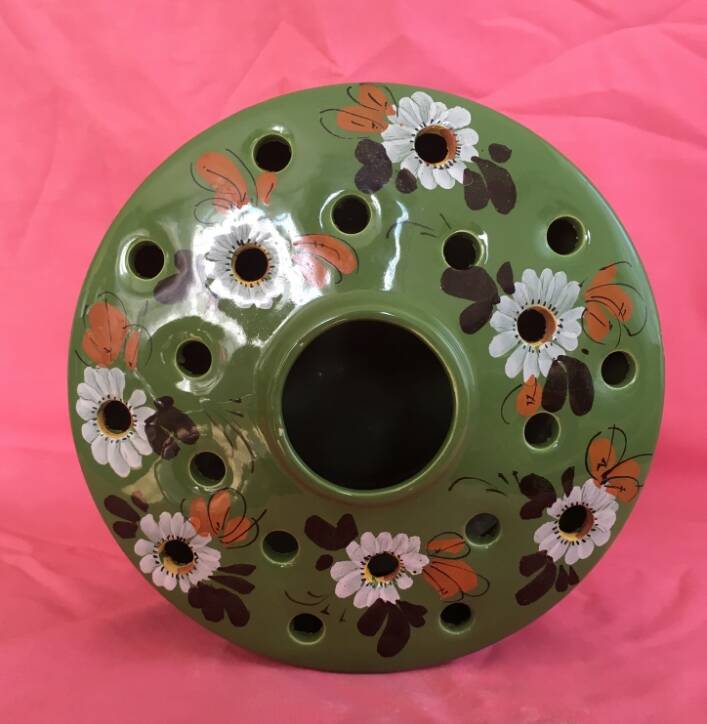 Flower pick in earthenware, early 20th century, handmade floral decoration