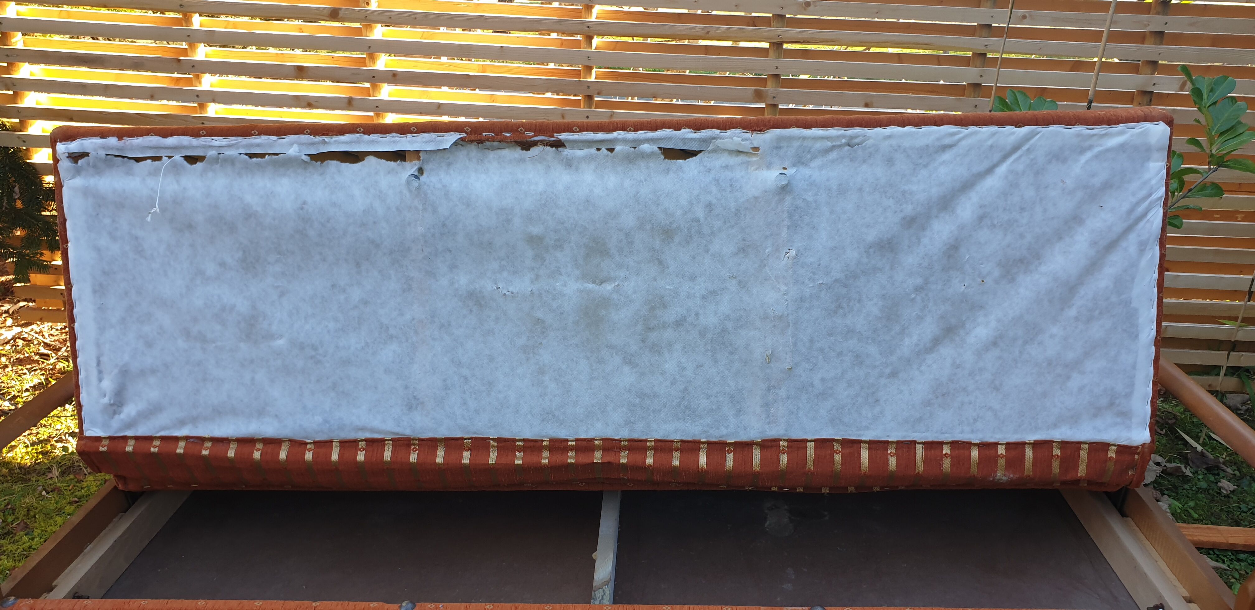 Three-seater sofa bed