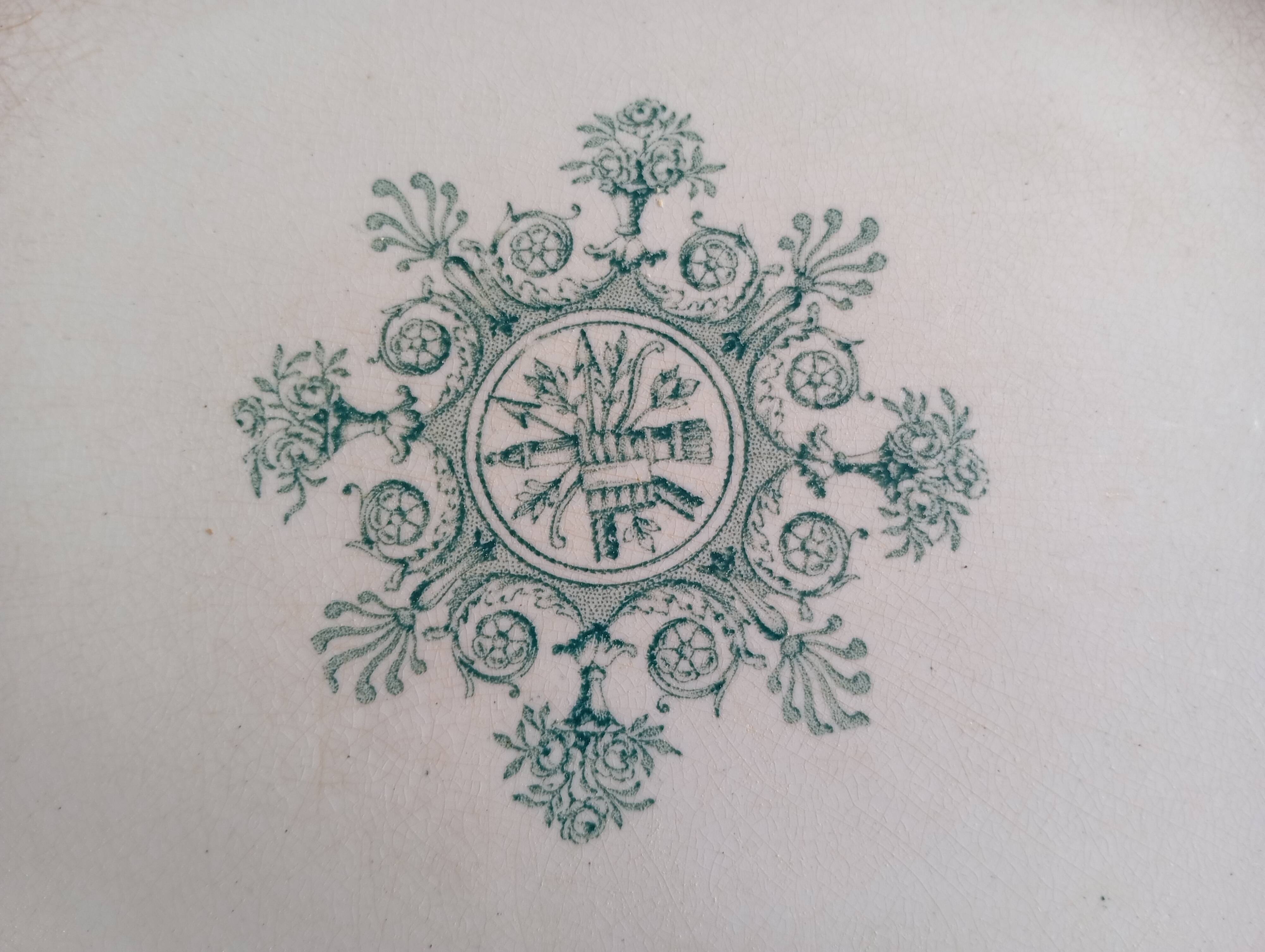 Oval ironstone dish "Compiègne" K&G Lunéville