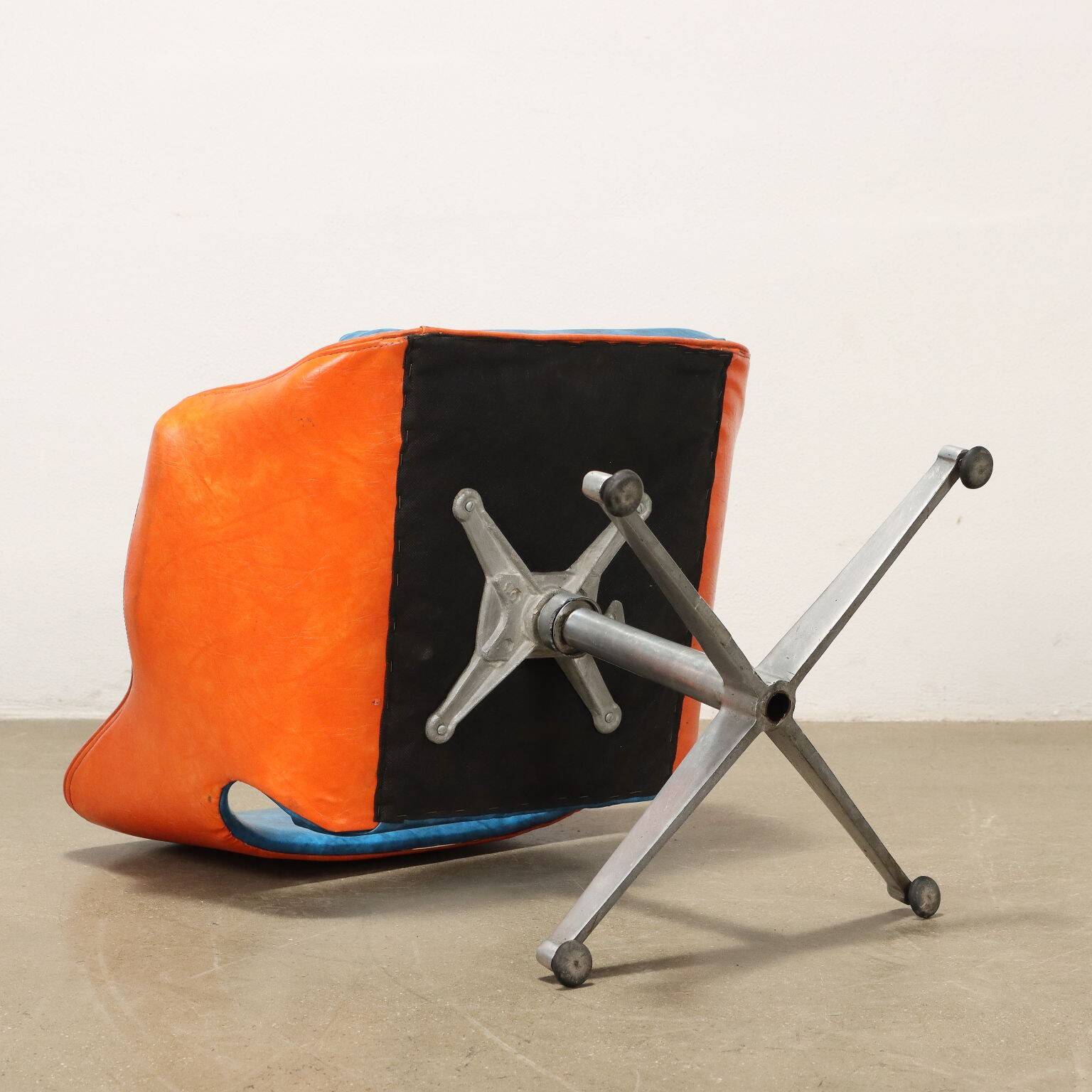Vintage swivel armchair in faux leather and aluminum, 1960s-70s