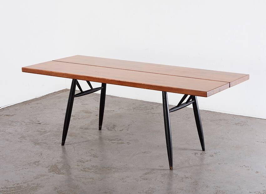 Table à manger Ilmari Tapiovaara Pirkka pour Laukaan Puu Finlande 1950