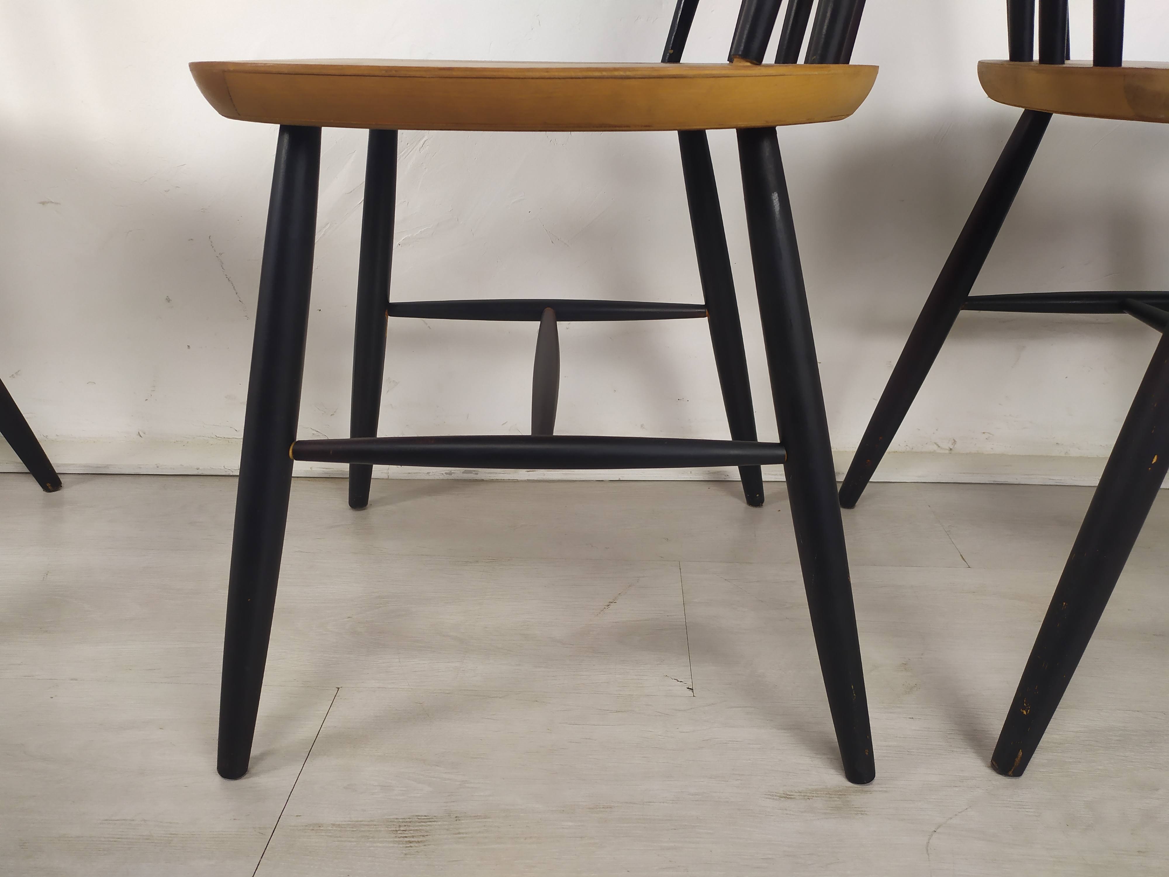 6 Scandinavian chairs