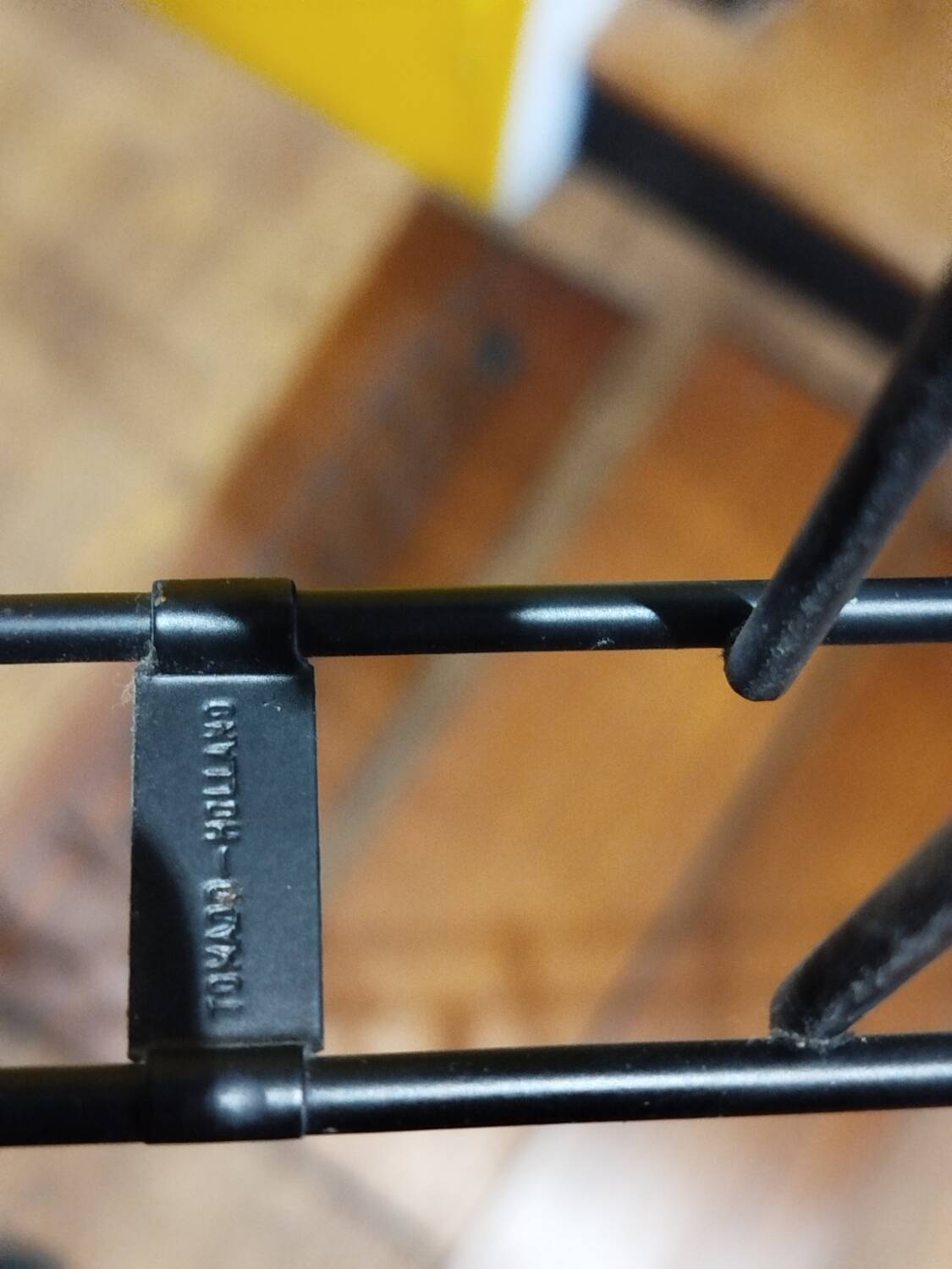 Tomado wall shelf – Holland – Vintage