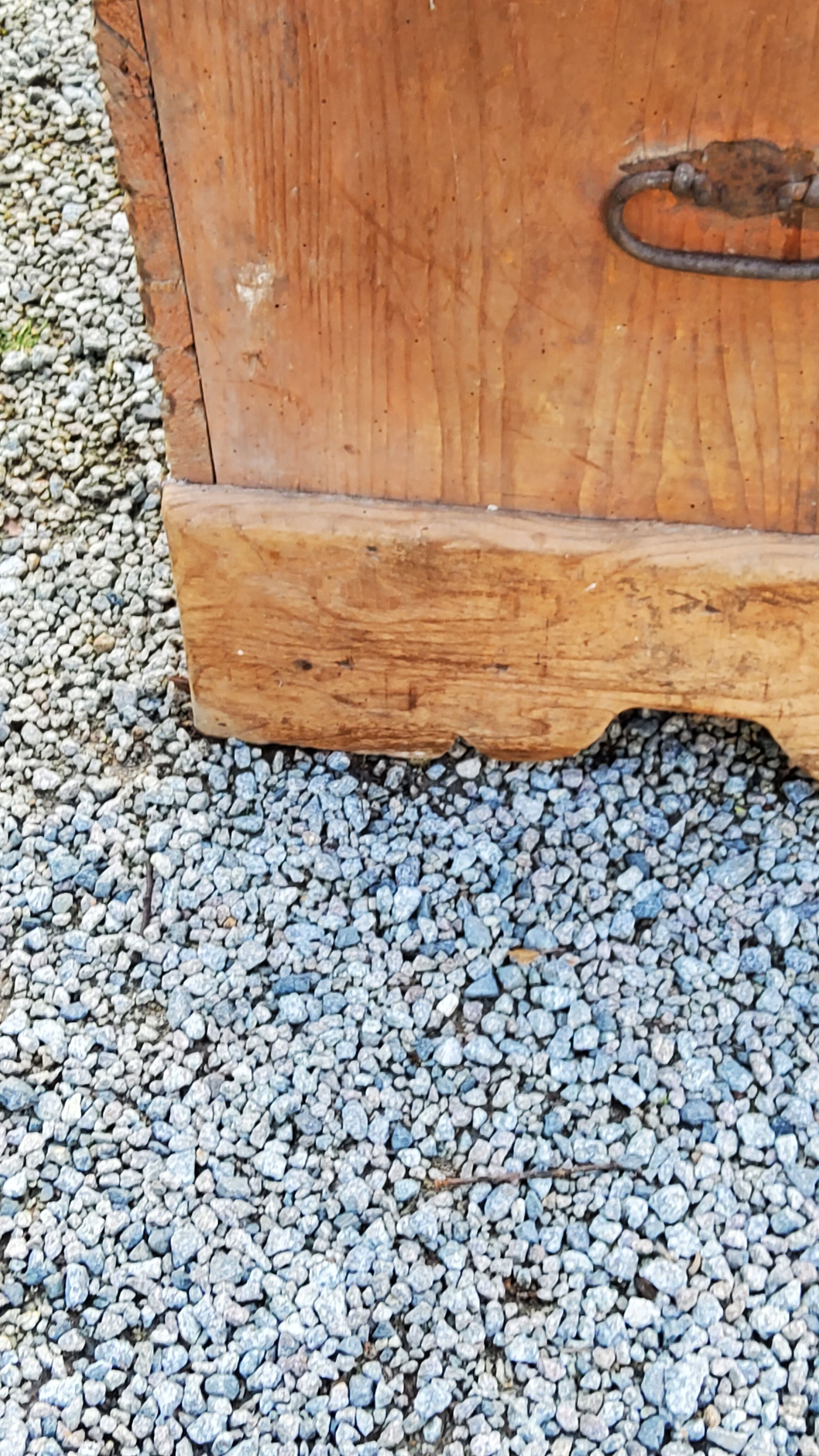 Alsatian polychrome wedding chest eighteenth -nineteenth century