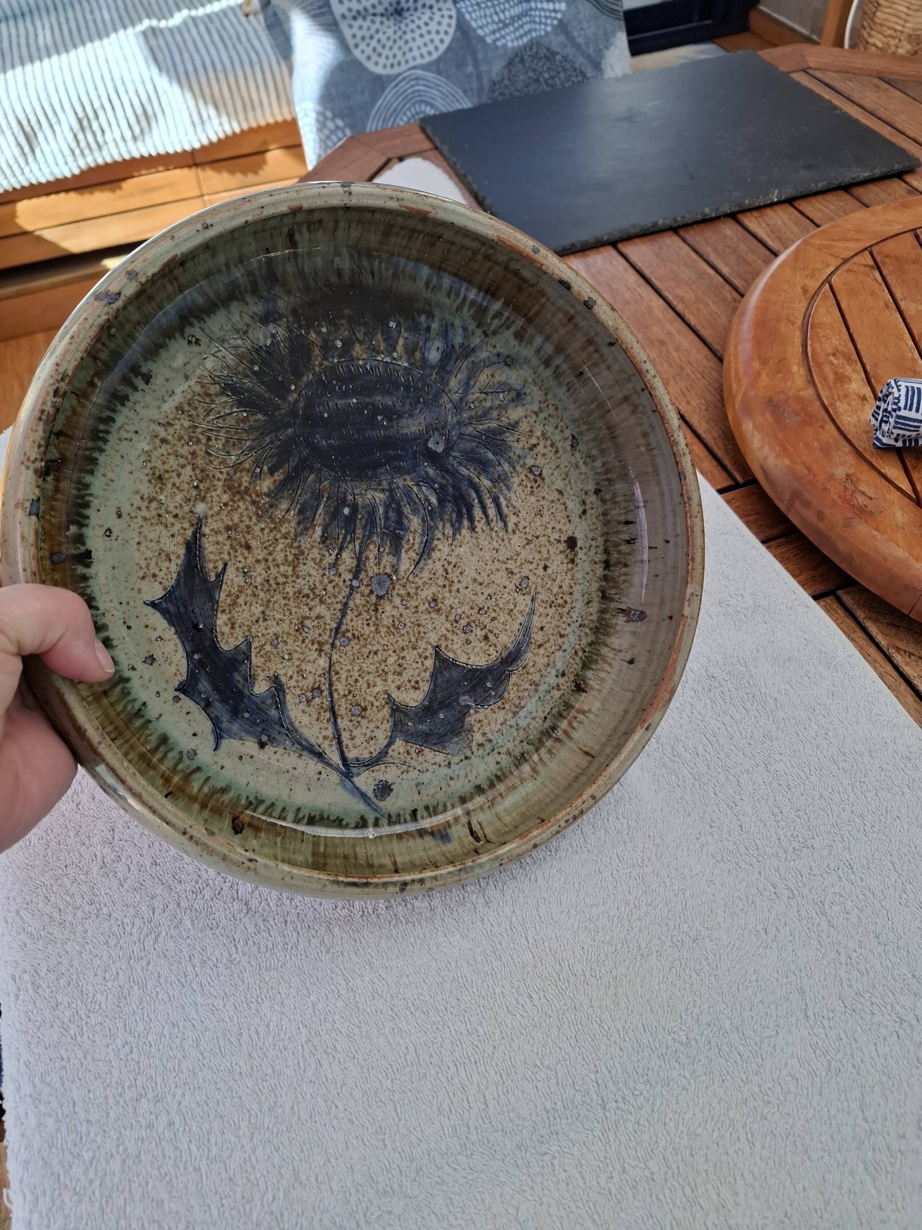 Pyrite stoneware ceramic with thistle decoration signed by Suzanne Dauliach, 1970s.