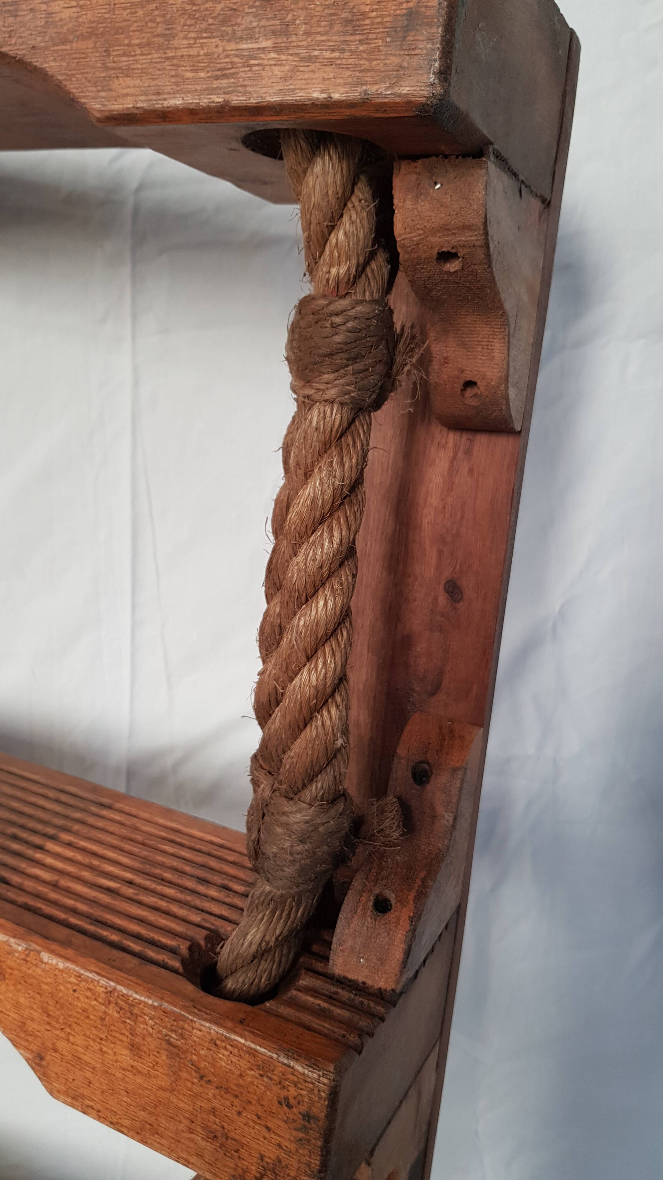 Etagère murale 3 niveaux en corde de bateau