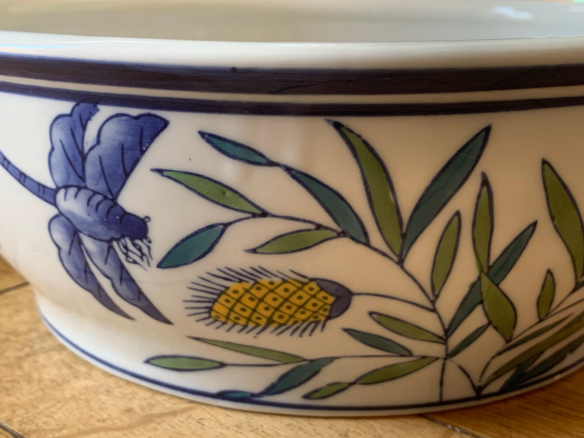 2 antique plant pots