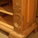 Meuble décoratifs en bois sculpté