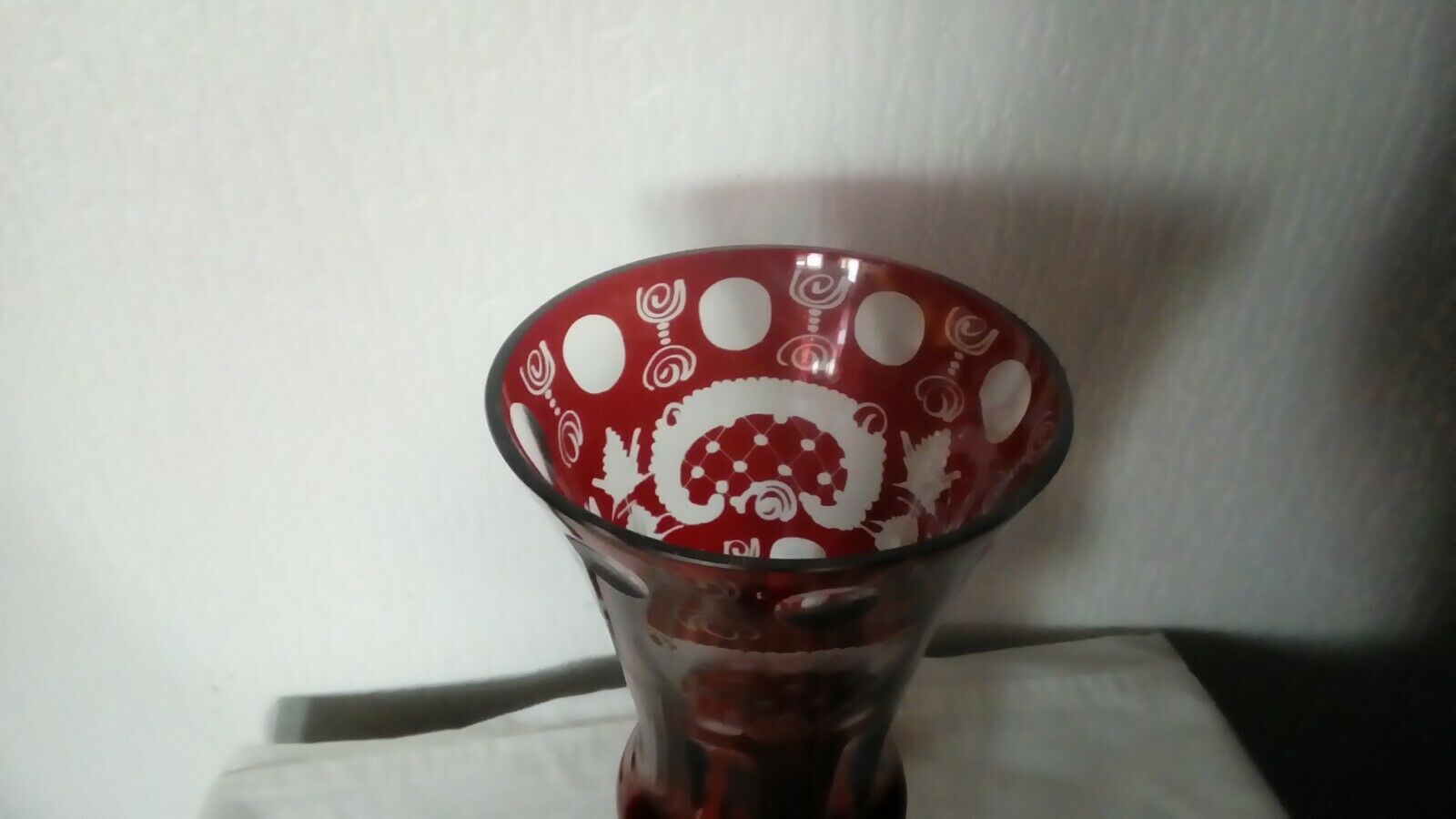 Crystal vase boheme st louis or val saint lambert decor grave