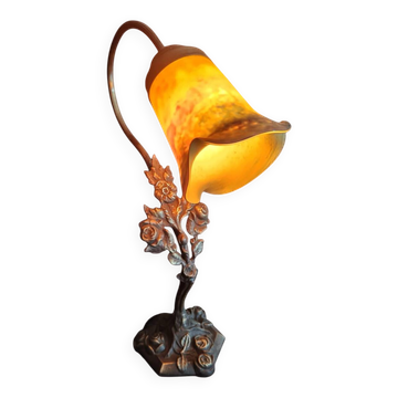 Unsigned wrought iron and tulip lamp (city light)