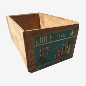 Vintage wooden case Pear of Chile