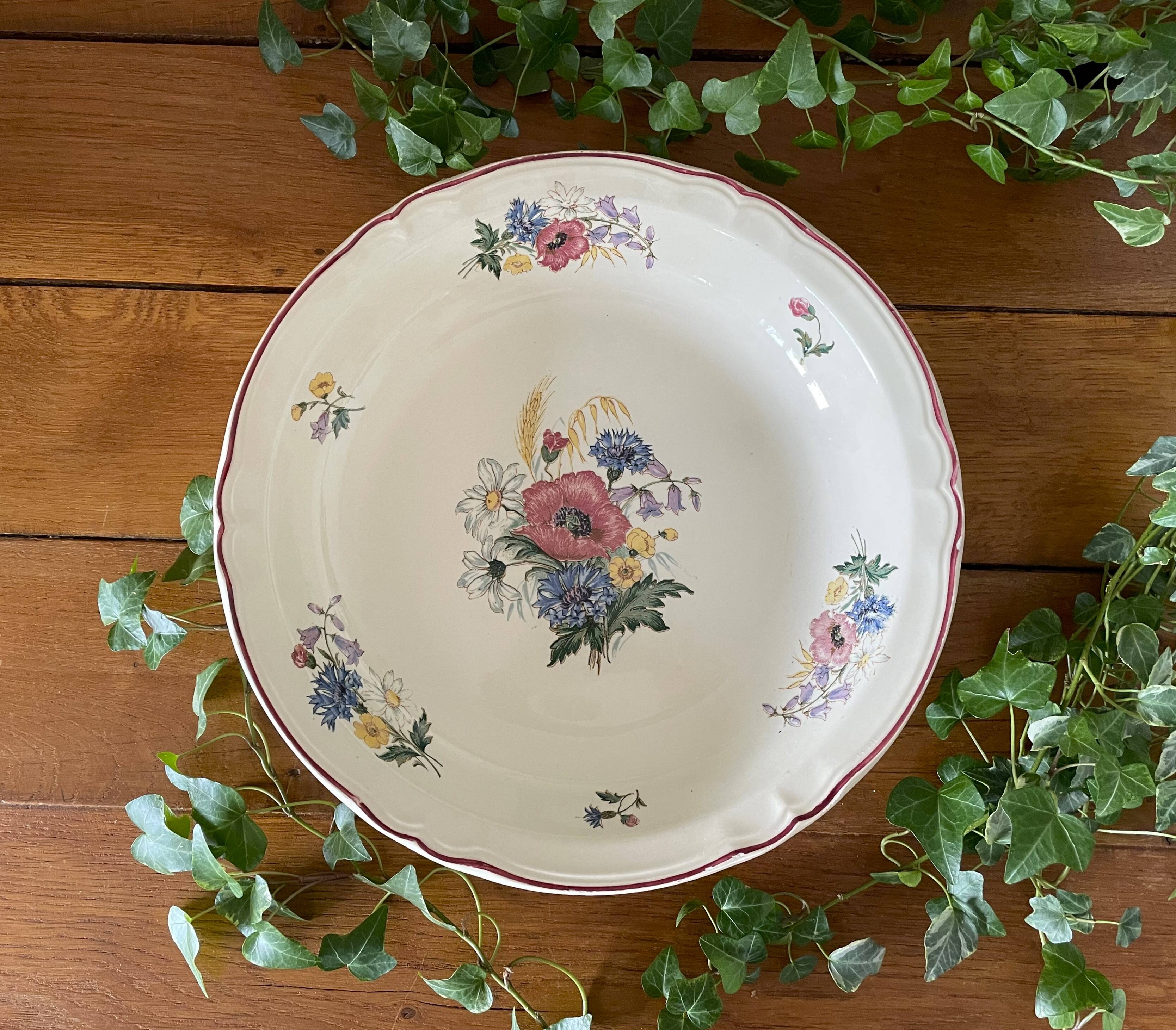 Large antique Sarreguemines earthenware salad bowl