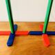 Paire de portemanteaux pour enfants vintage - forme de crayon