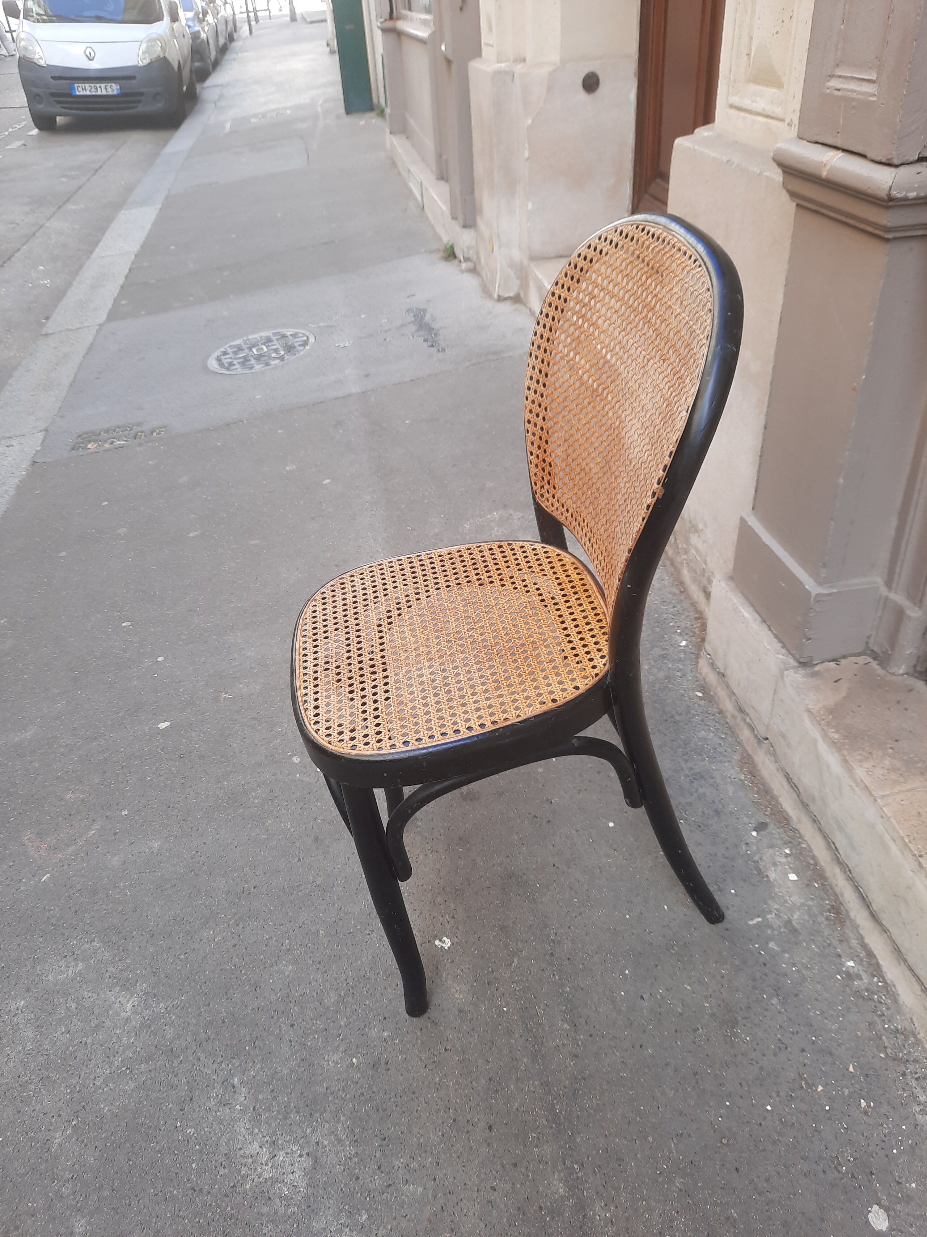 Bistro chair