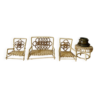 Garden furniture, straw and 2 stoneware