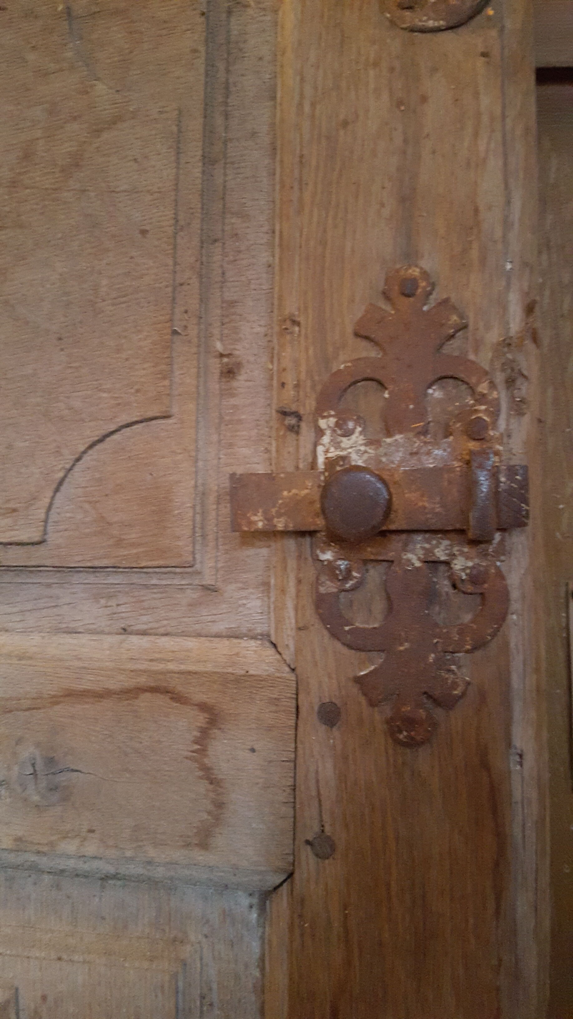 Old door eighteenth coffered fittings