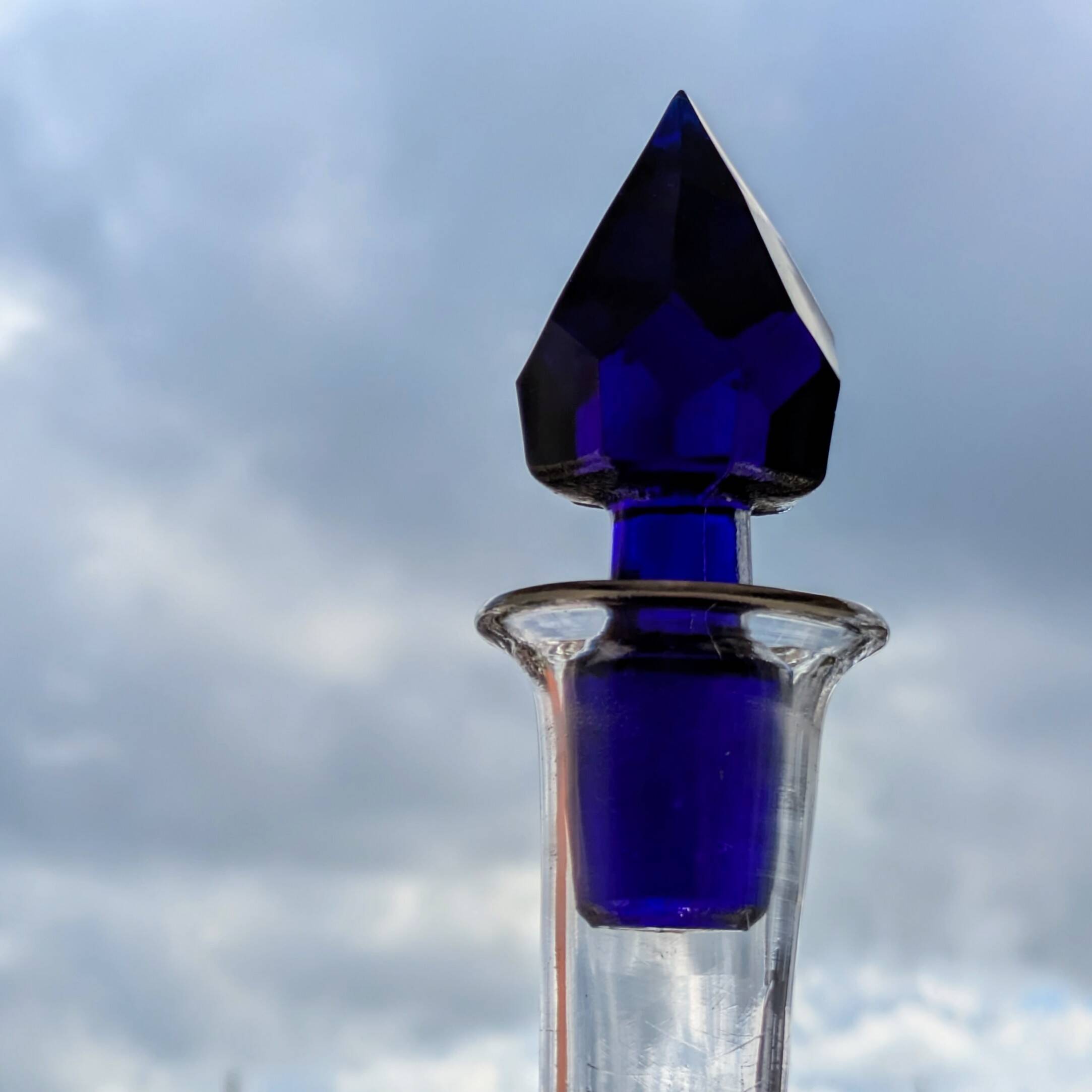 Elegant Two-Tone Carafe - Blown Glass White & Cobalt Blue - Murano Style