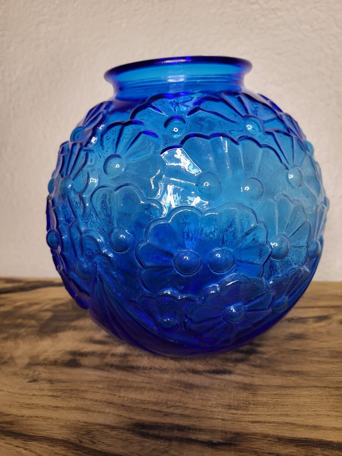 Art deco ball vase
