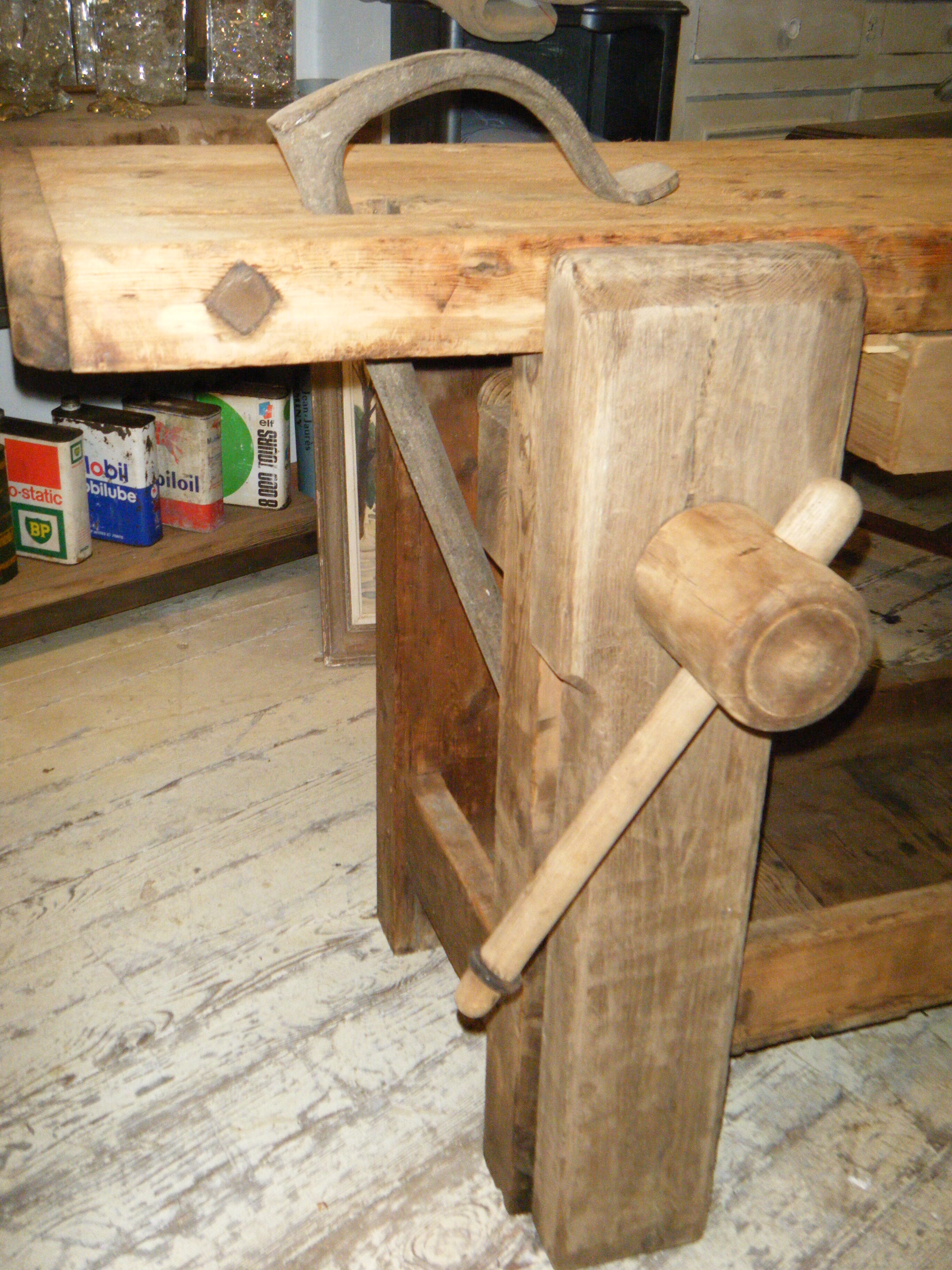 Established stripped