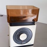 Vintage Terraillon scale from the 70s in very good condition