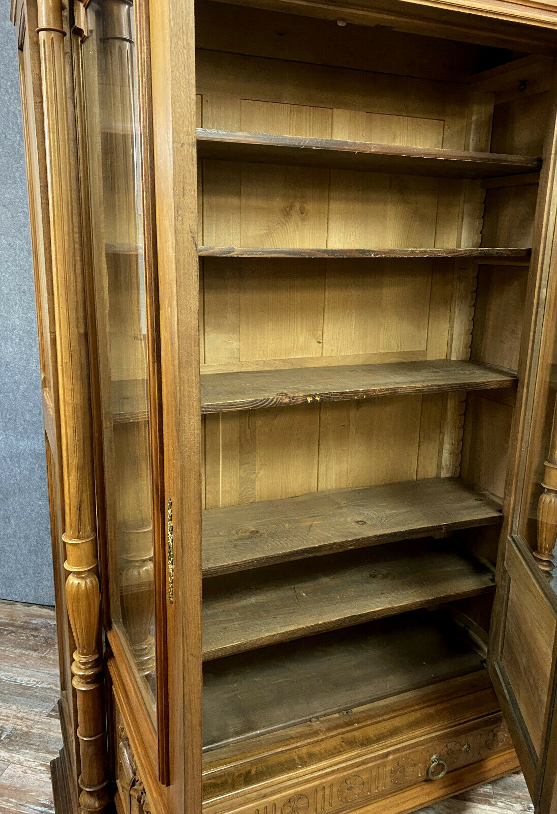 Renaissance library in solid walnut around 1850