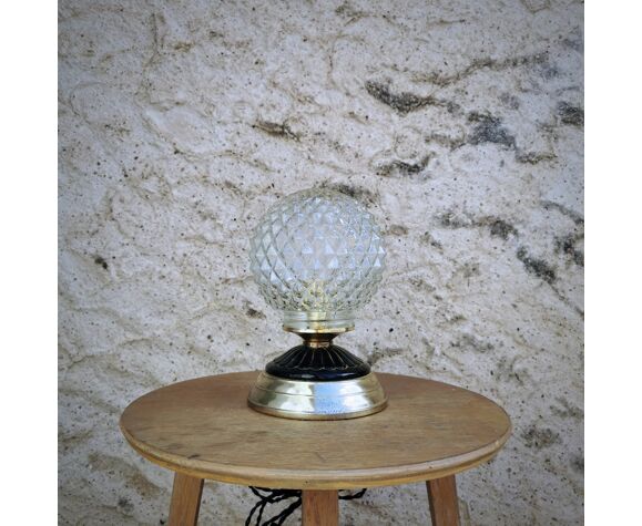 Lampe à poser, ancien globe vintage en verre ciselé