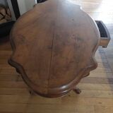 Violin table
