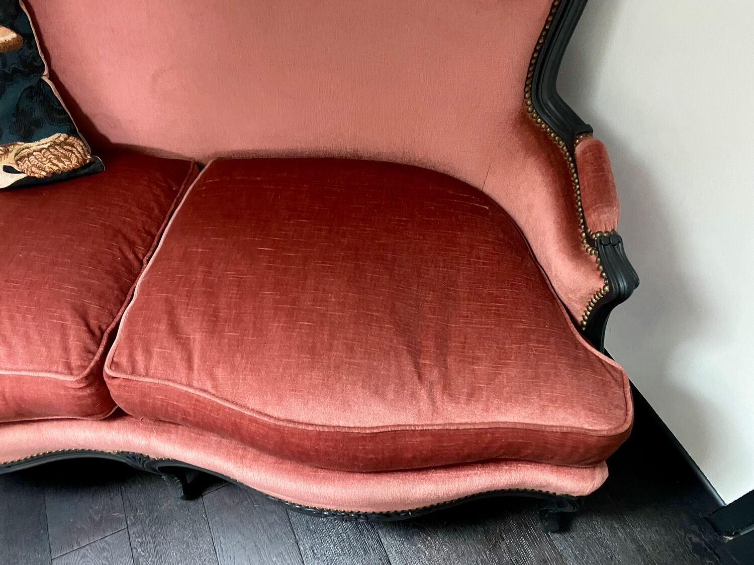 Louis XV two-seater canapé