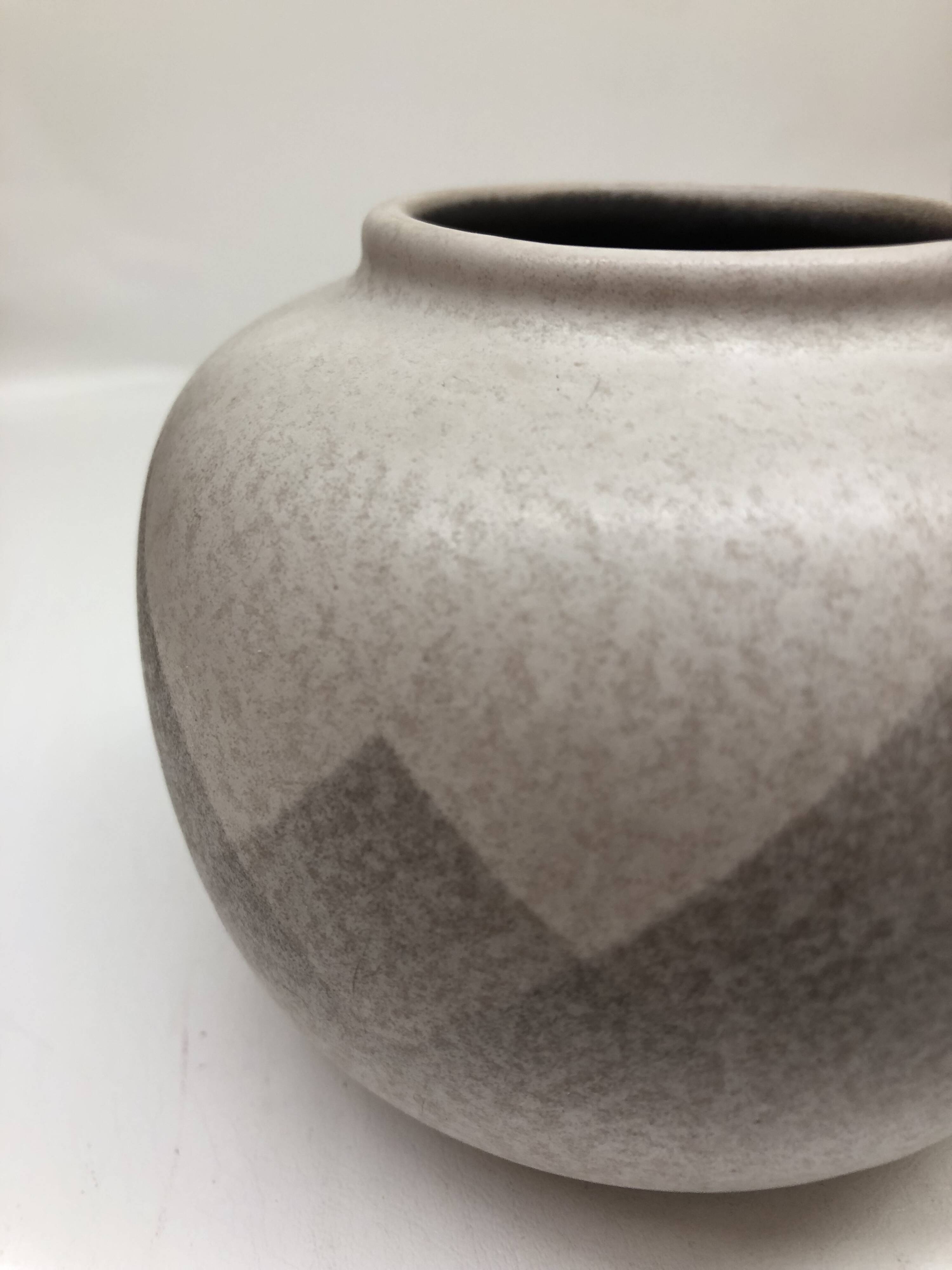 Ball vase VEB haldensleben West Germany
