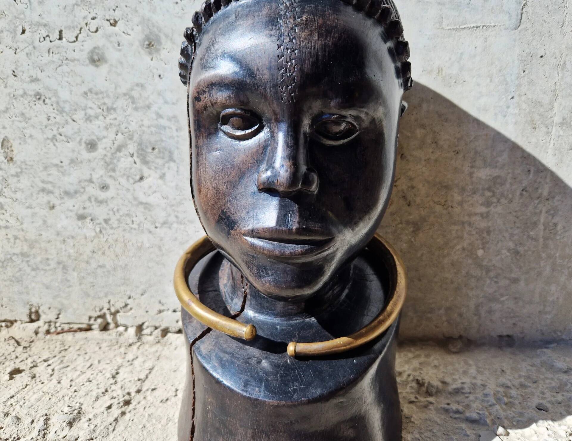 African tribal bust in ebony