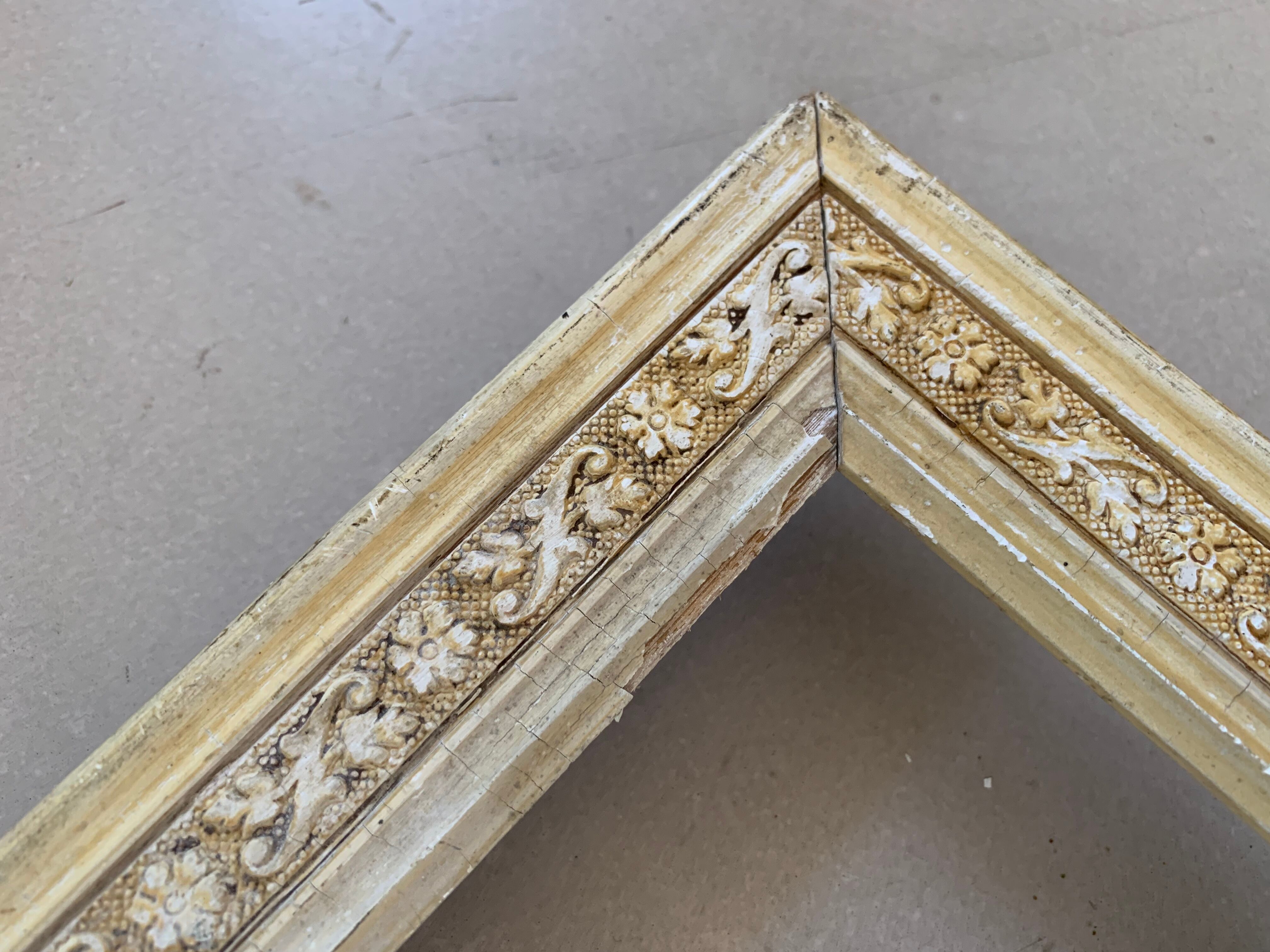 Old white/gold frame