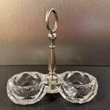 Salière double en cristal taillé signée Baccarat avec monture en métal