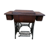 Ancient singer sewing machine