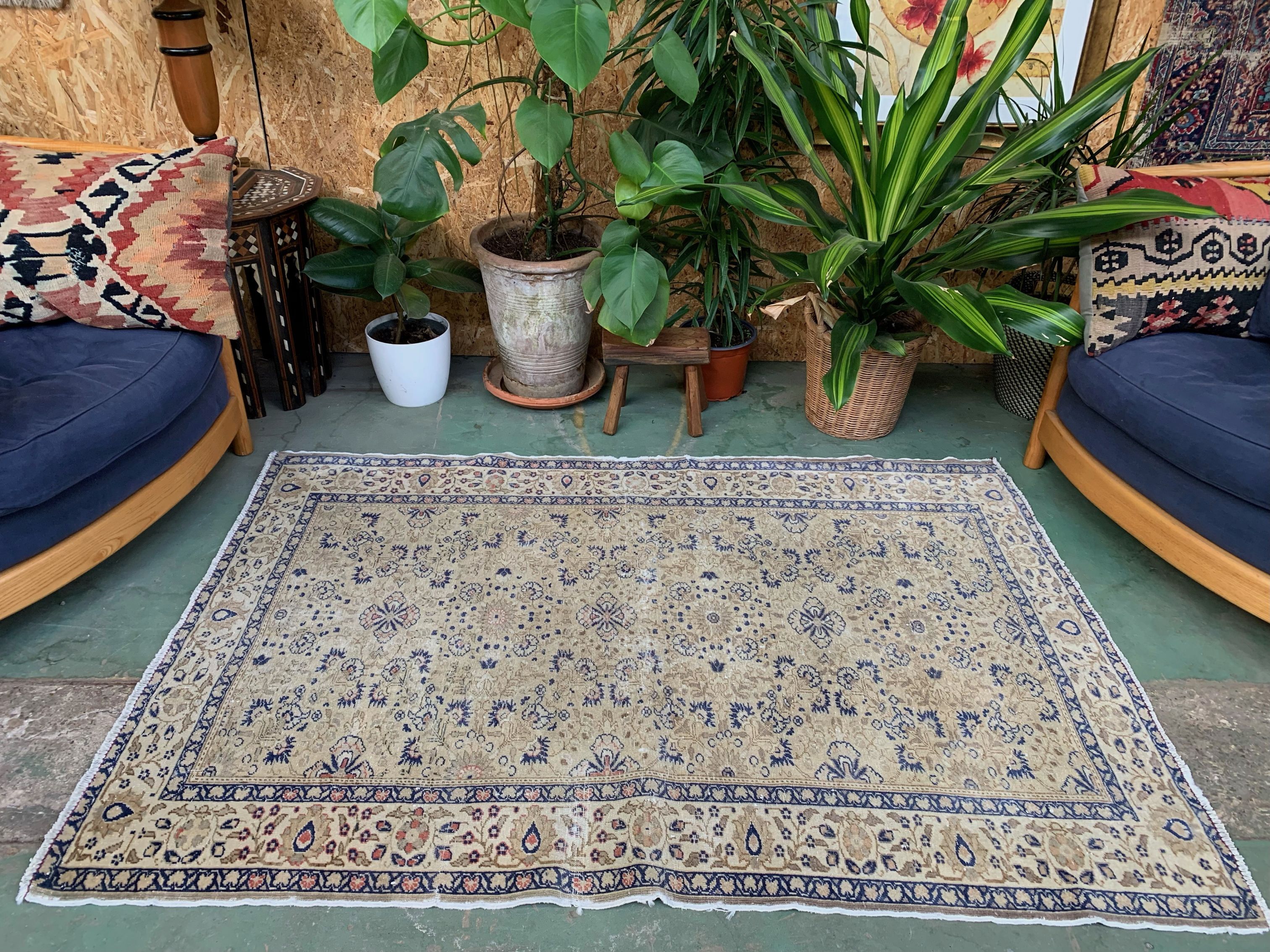 Turkish rug 170x115 cm