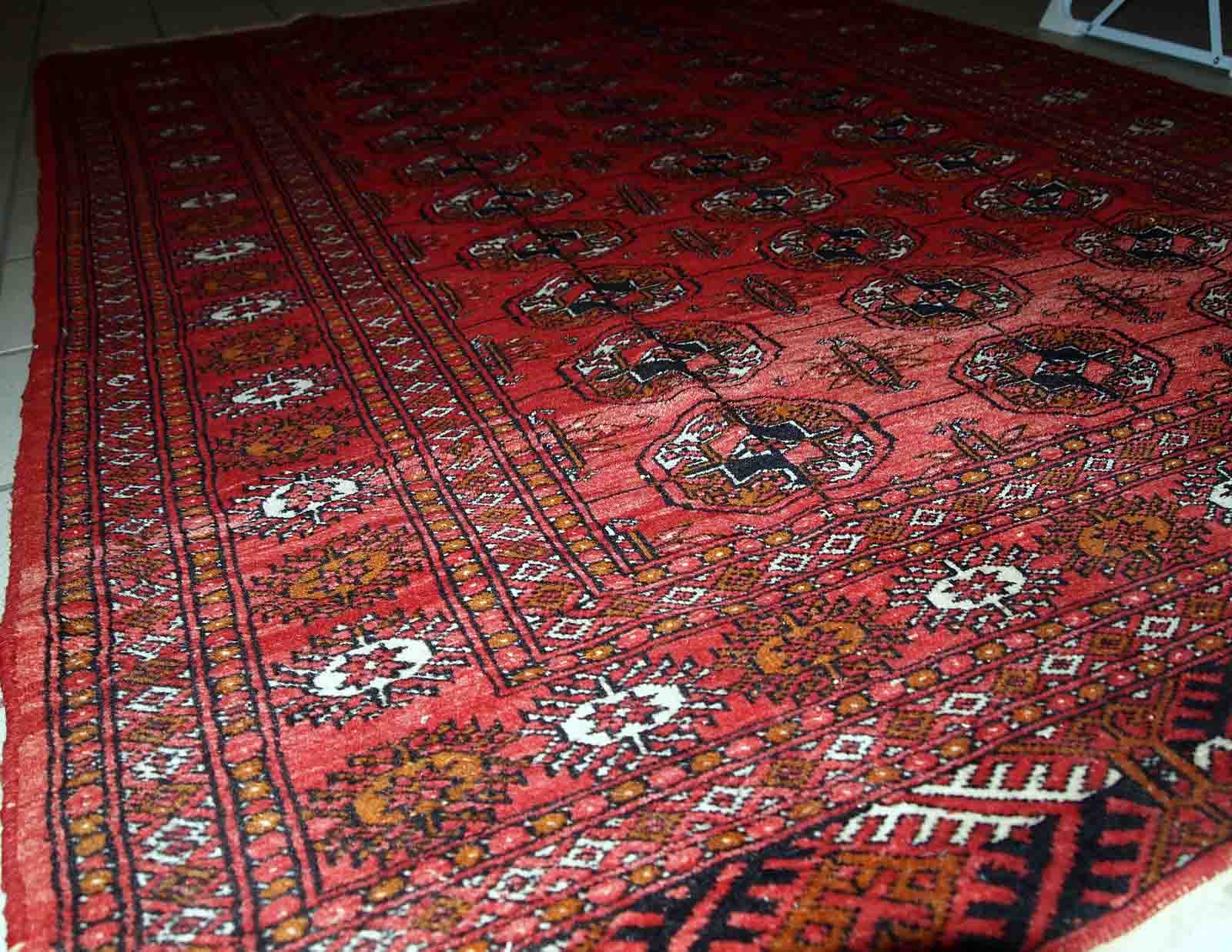 Vintage Pakistani carpet Tekke handmade 127cm x 180cm 1960s, 1C598
