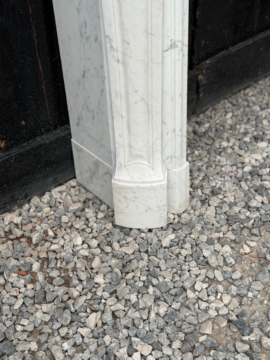 Louis XV style Carrara marble fireplace circa 1900