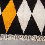 Handmade Moroccan rug 250cm x 150cm