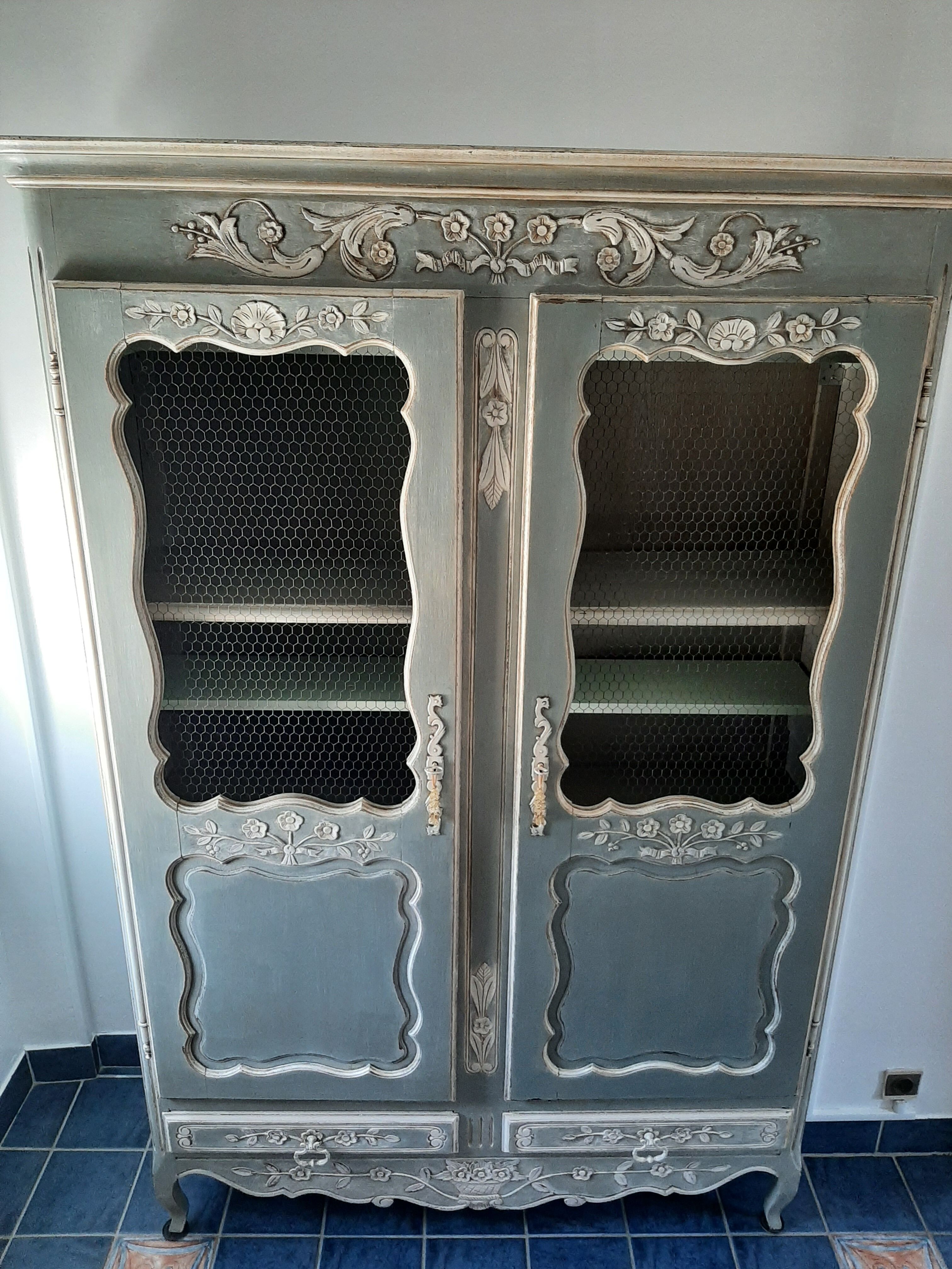 Old wardrobe restyled