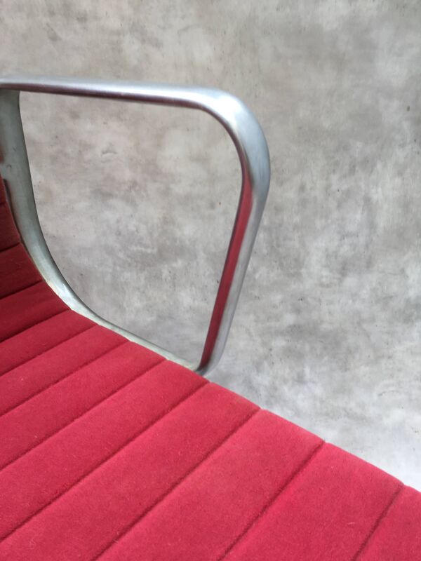 Fauteuil de bureau EA 1117 Eames