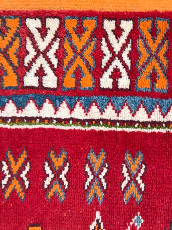 Berber former Moroccan done hand 126 X 210 CM