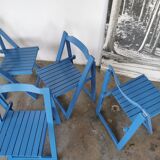 Set of 4 vintage folding chairs