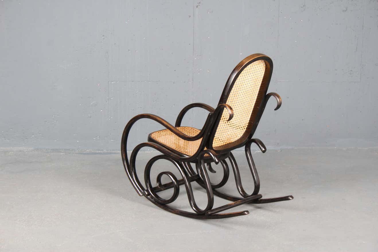 Chaise à bascule pour enfant