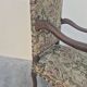 Fauteuil de style Louis XIII en noyer