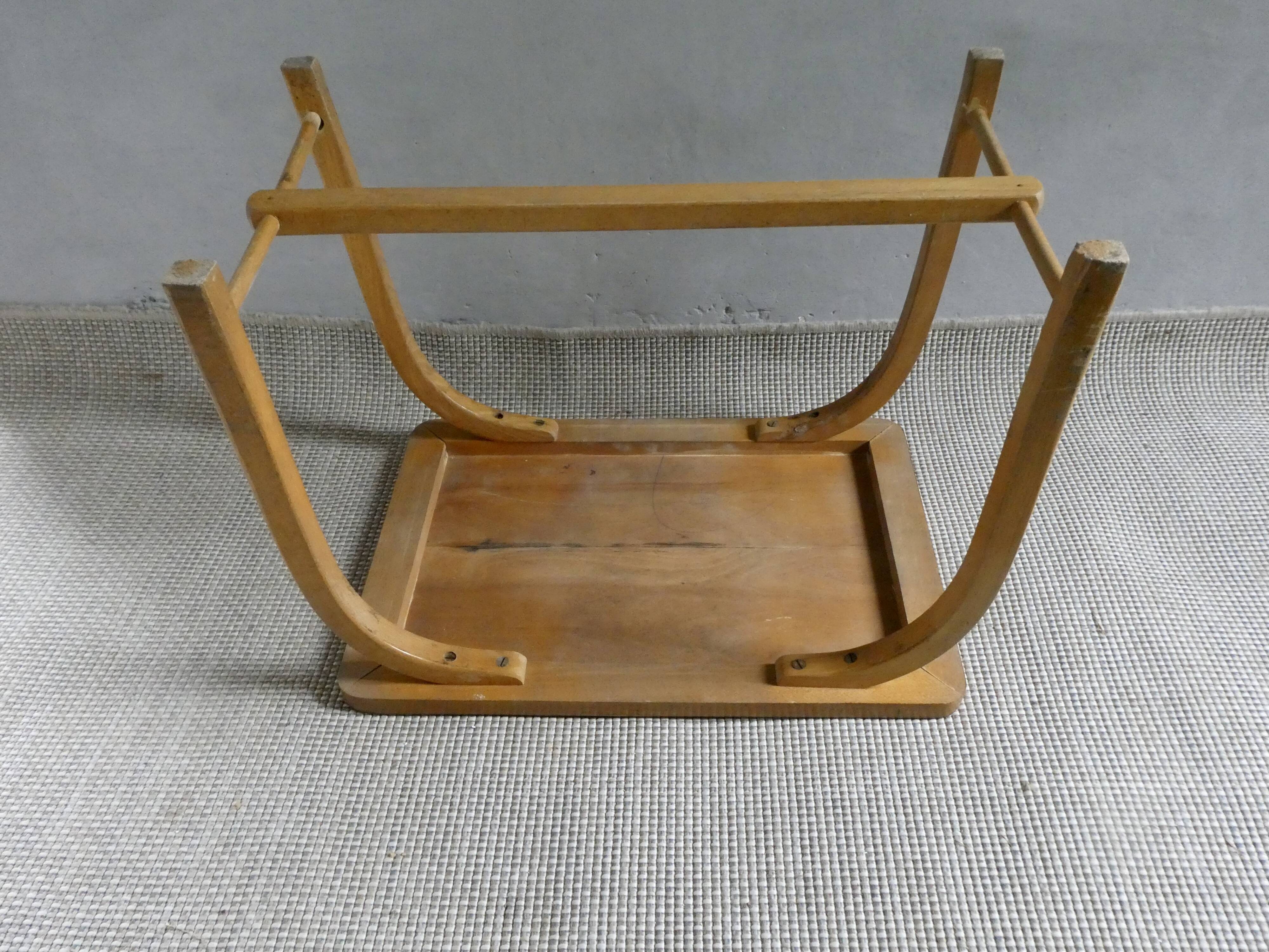 Bentwood children's desk, Baumann